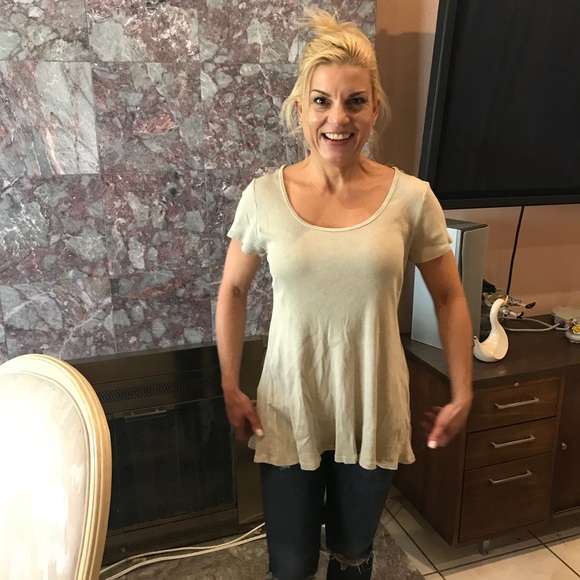 T party top - Picture 4 of 8